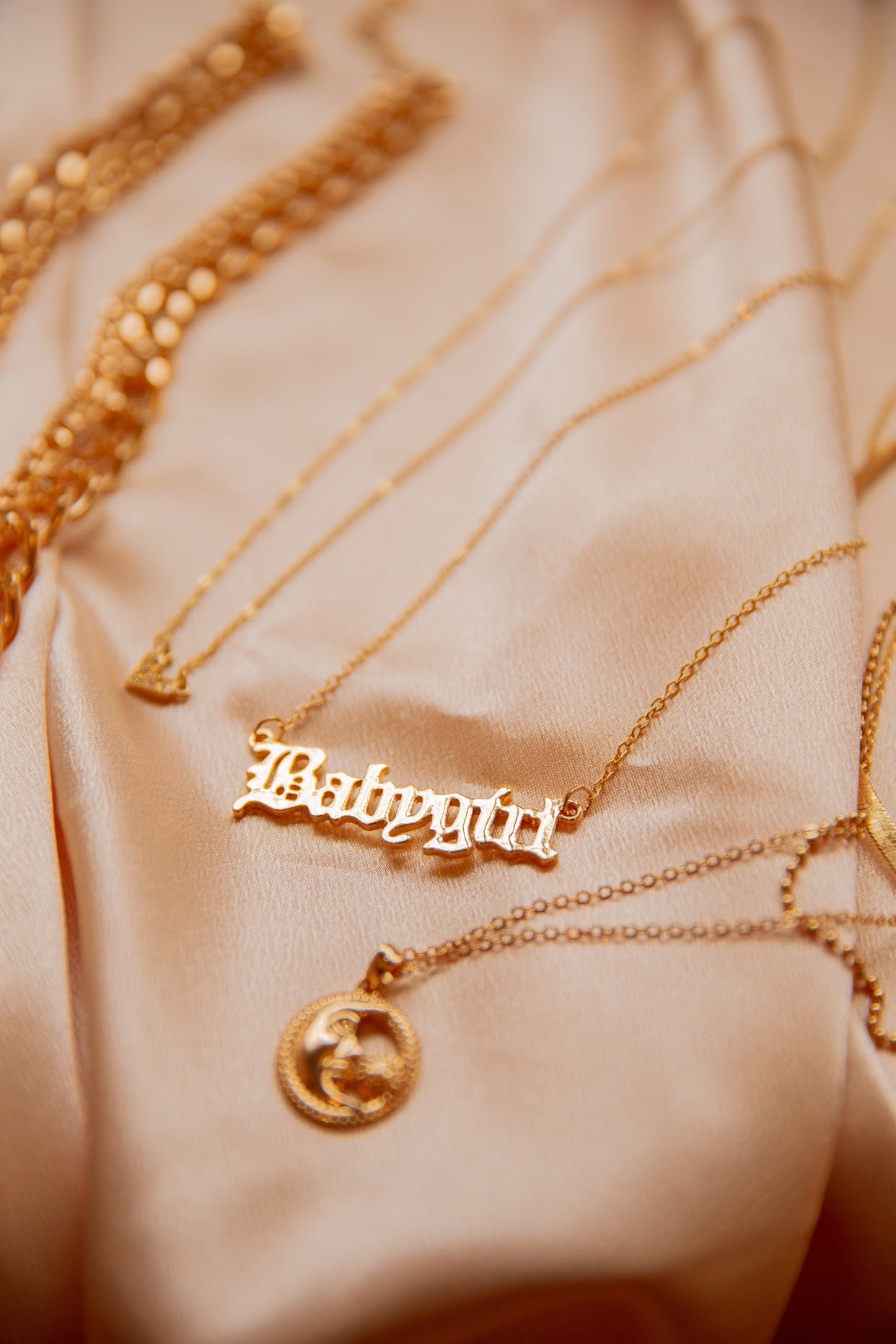 Babygirl gold necklace